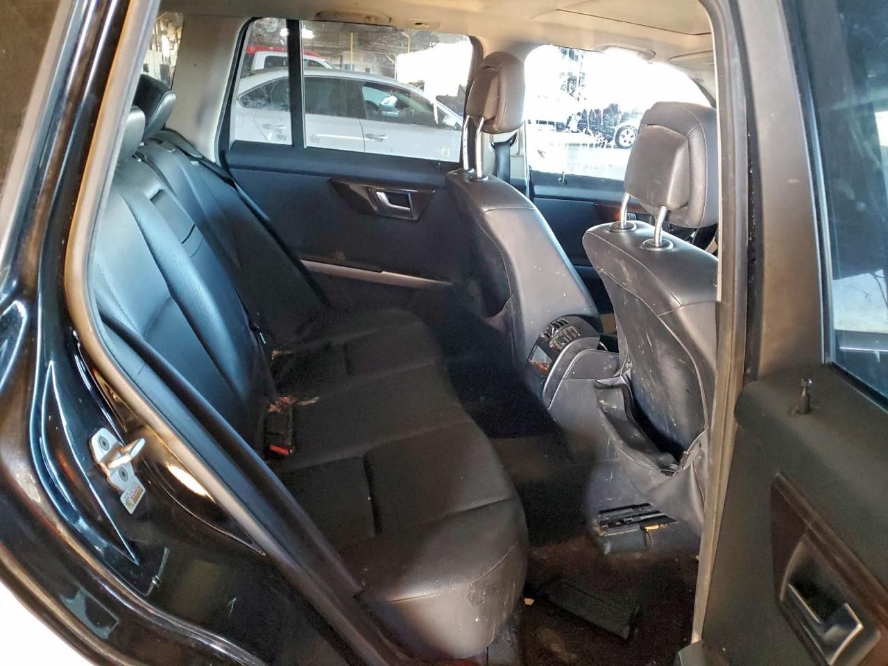 Mercedes-Benz GLK 350 Image 7