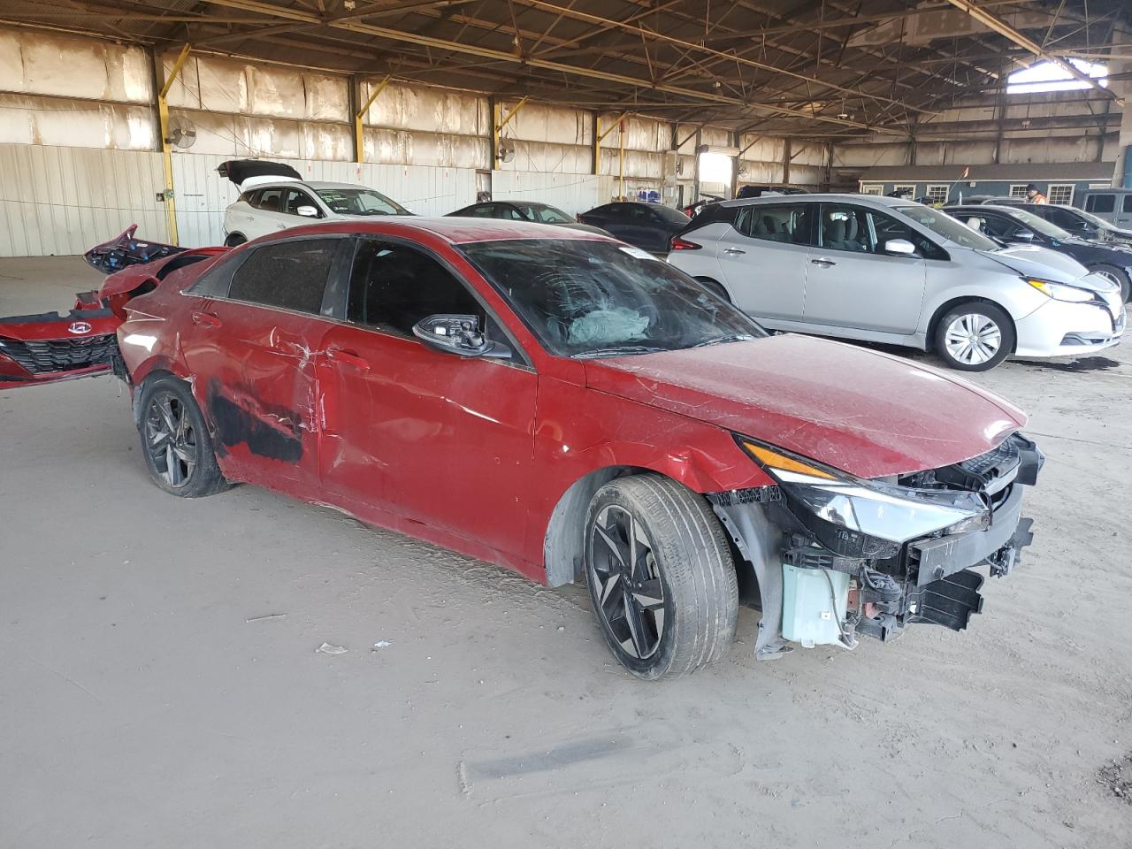 Hyundai ELANTRA Limited Image 2