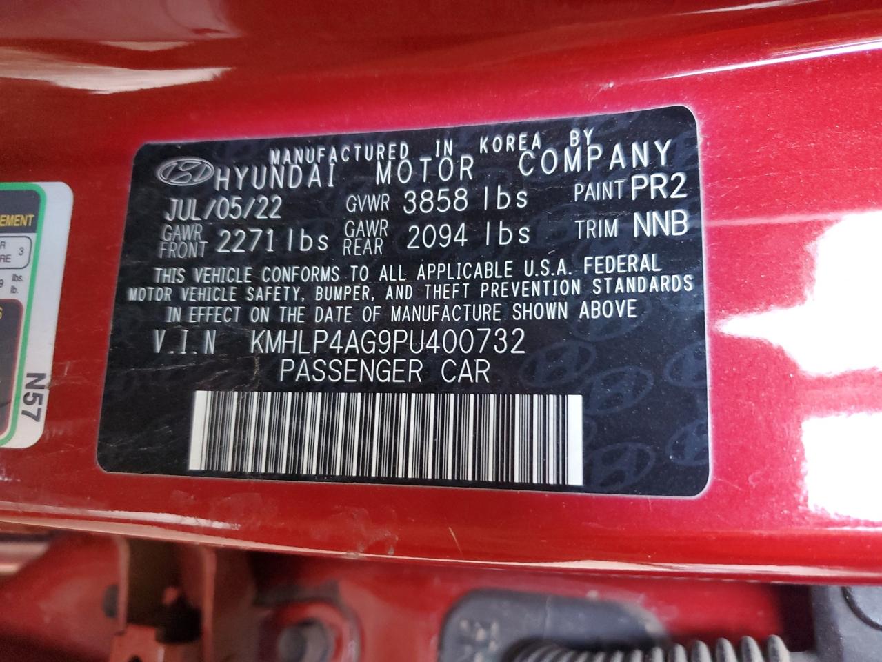 Hyundai ELANTRA Limited Image 12