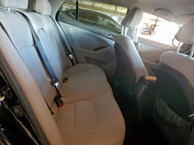 Kia Optima Lx Image 10