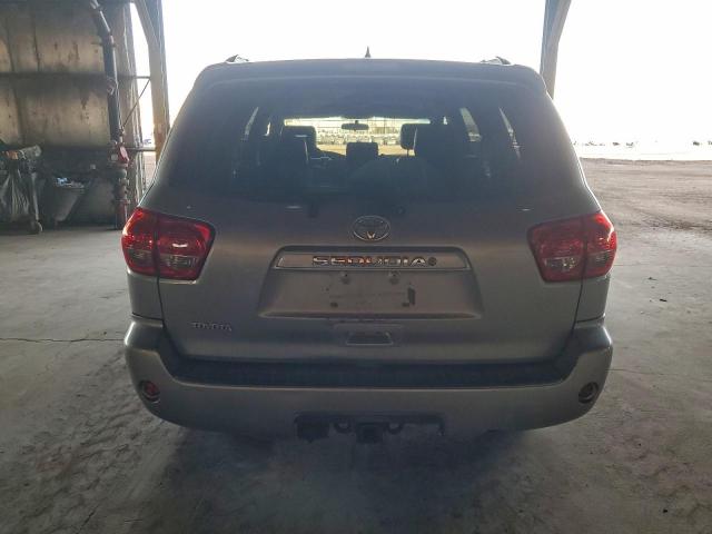 Toyota Sequoia Sr5 Image 13