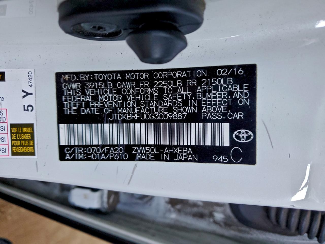 Toyota Prius Image 11