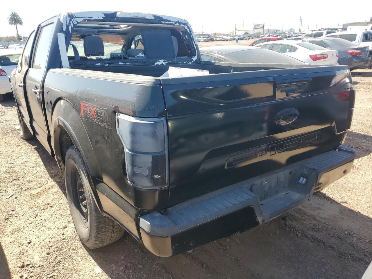 Ford F-150 Supercrew Image 8