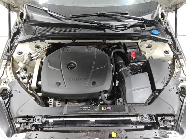 Volvo S60 T5 Momentum Image 11