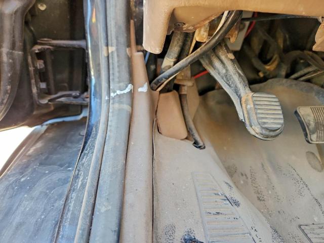 Dodge B Series B3500 Image 10