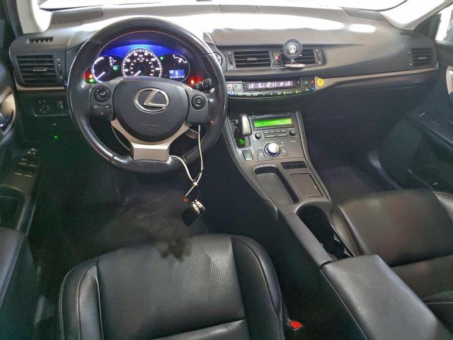 Lexus Ct 200 Image 2