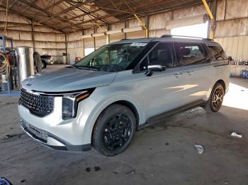  Salvage Kia Carnival