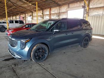  Salvage Kia Carnival