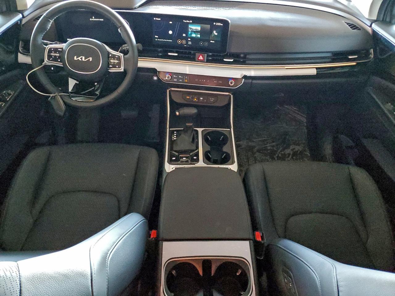 Kia Carnival Sx Image 9