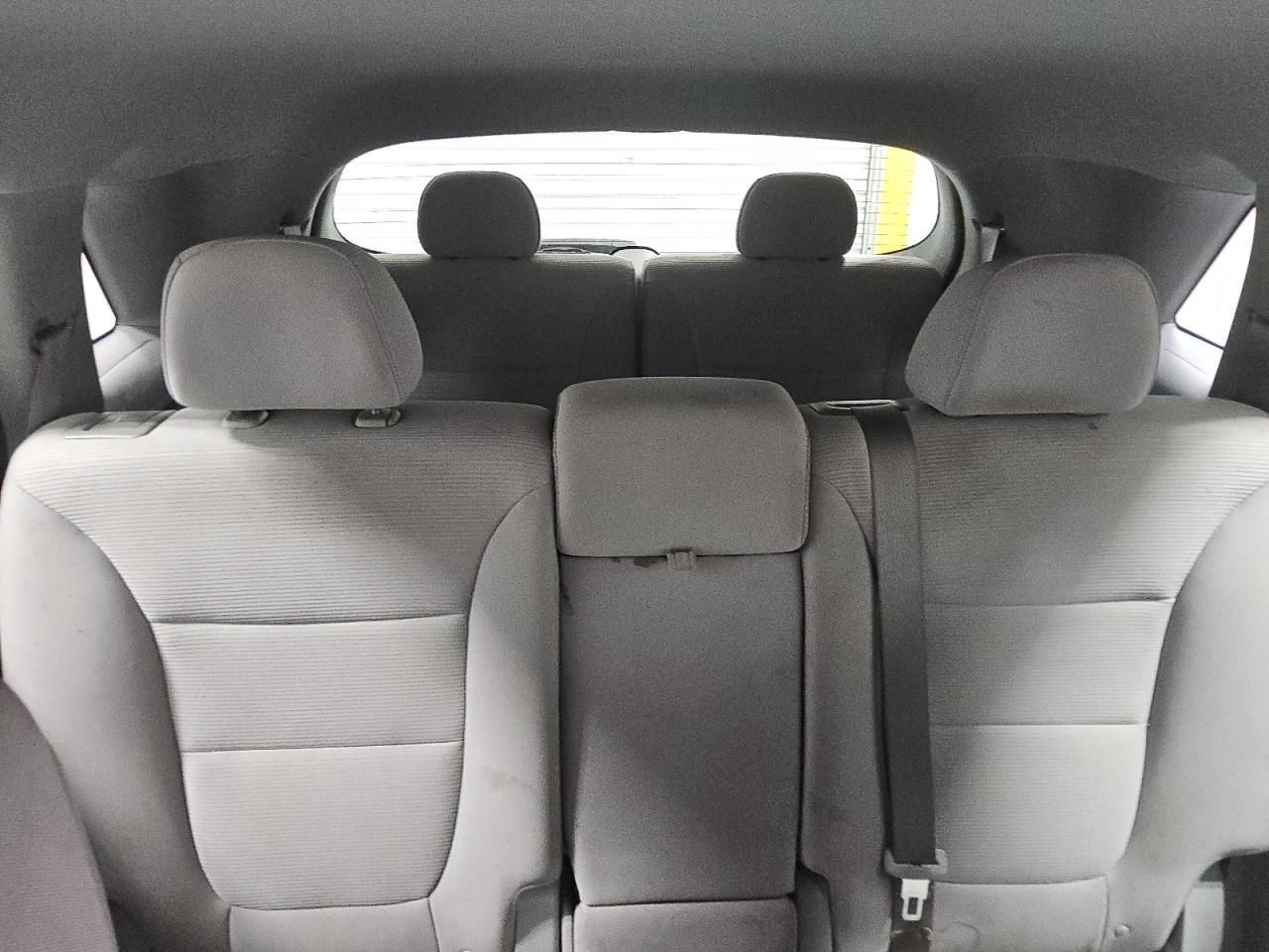 Kia Sorento Lx Image 4