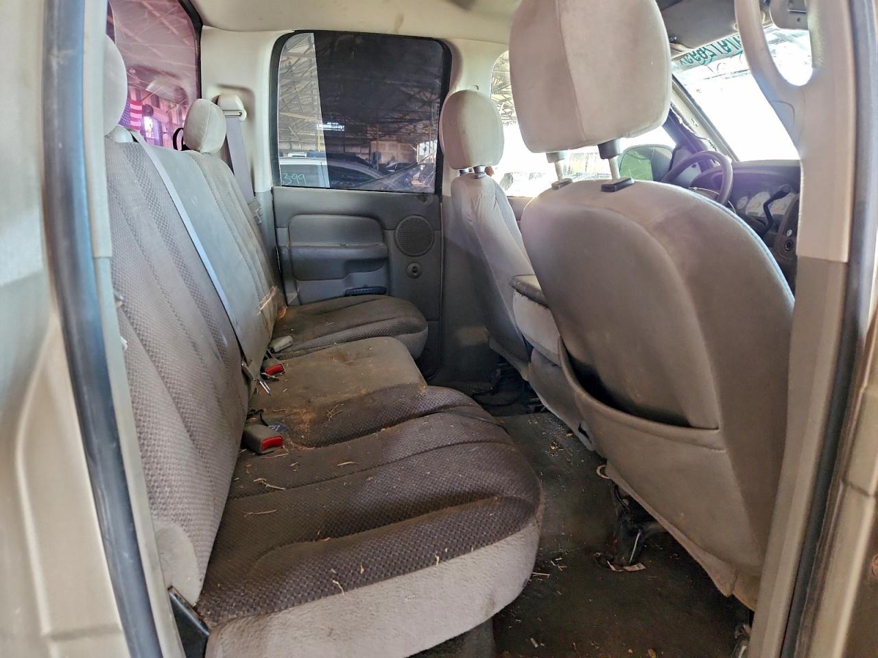 Dodge Ram 1500 St Image 10