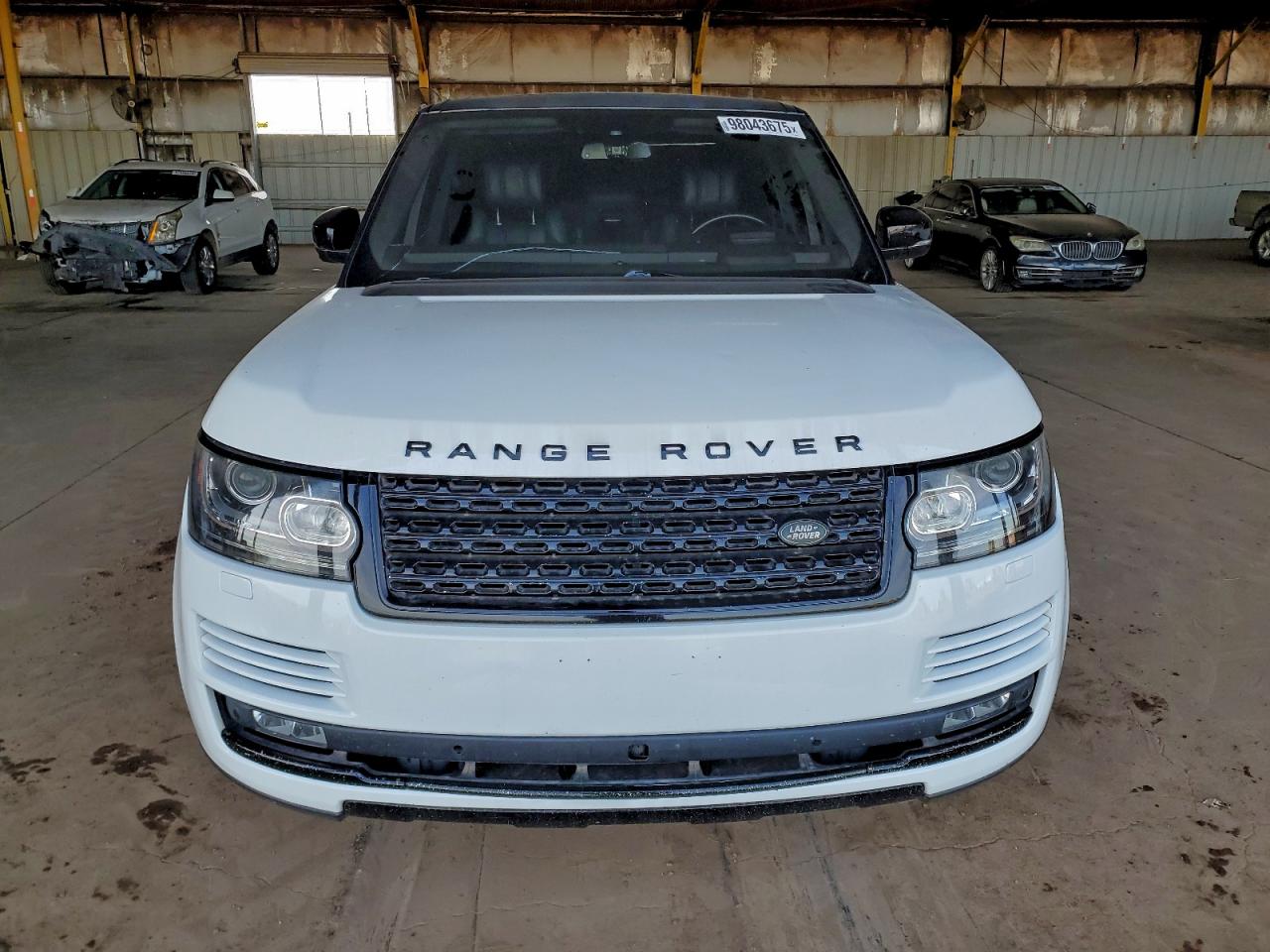 Land Rover Range Rover Supercharged Image 10