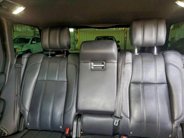 Land Rover Range Rover Supercharged Image 12