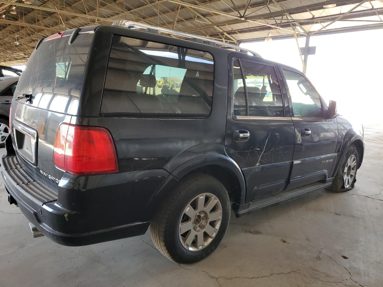 Lincoln Navigator Image 12