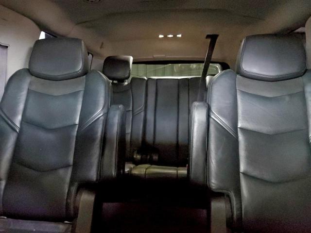 Cadillac Escalade Esv Premium Image 11