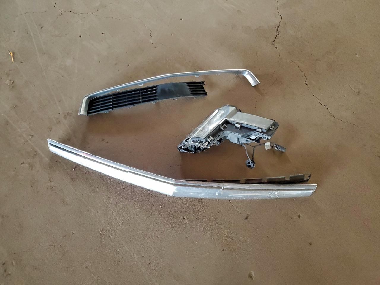 Cadillac Escalade Esv Premium Image 2