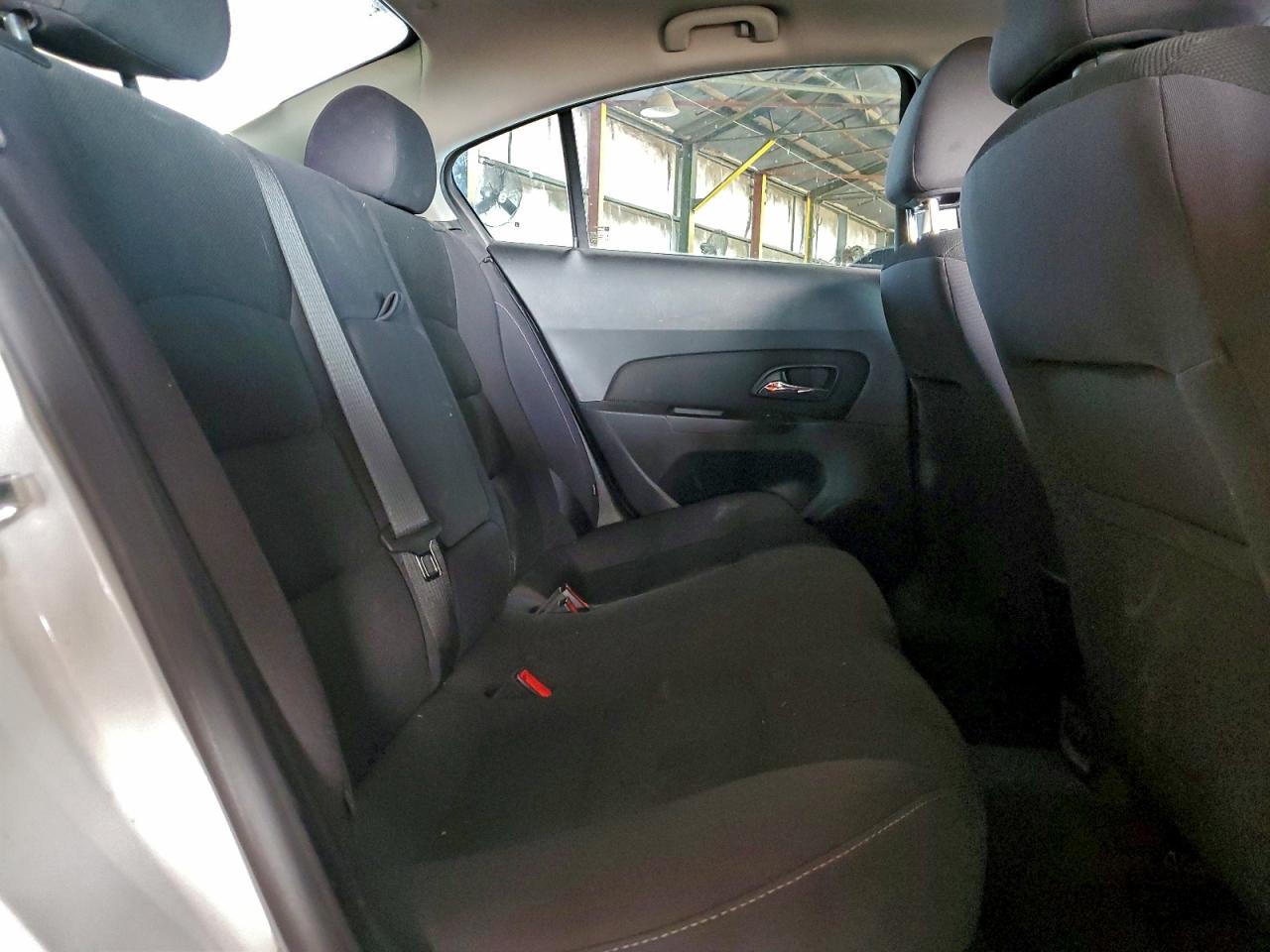 Chevrolet Cruze Lt Image 3