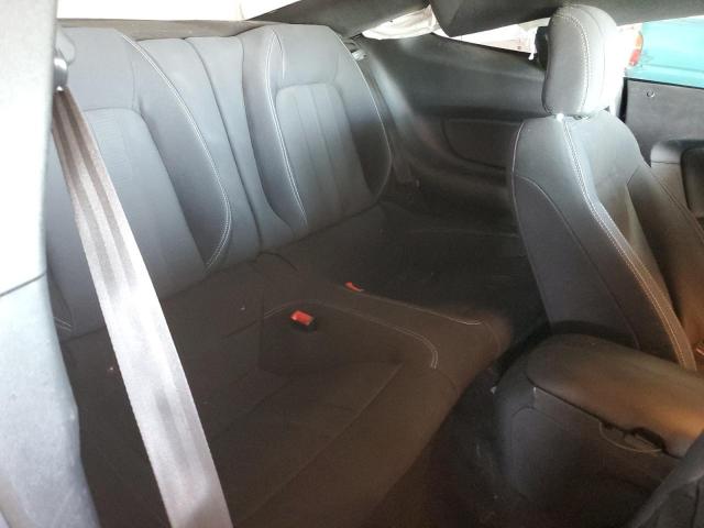 Ford Mustang Image 9