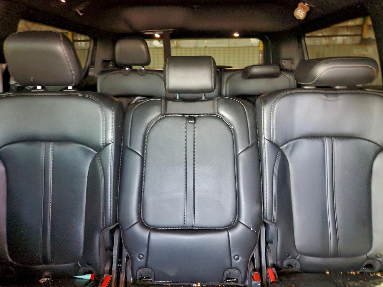 Jeep Wagoneer Series I Image 12