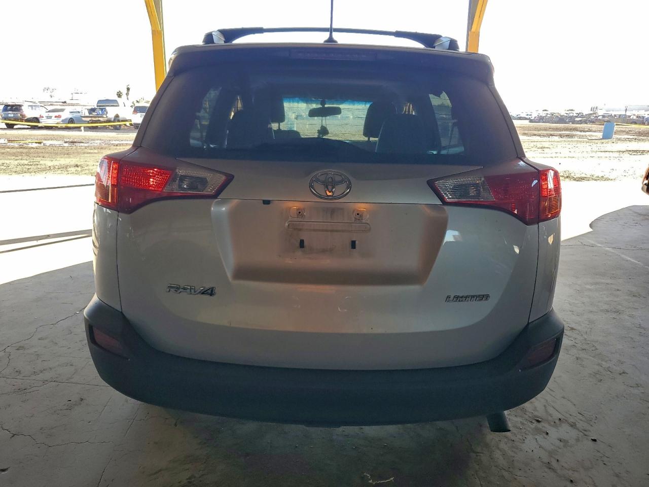 Toyota RAV4 Limited Image 5