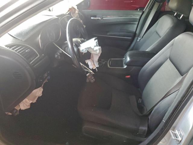 Chrysler 300 Touring Image 5