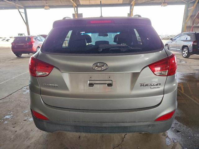 Hyundai TUCSON Gls Image 2
