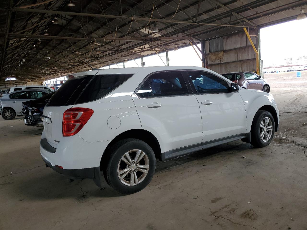 Chevrolet Equinox Ls Image 4