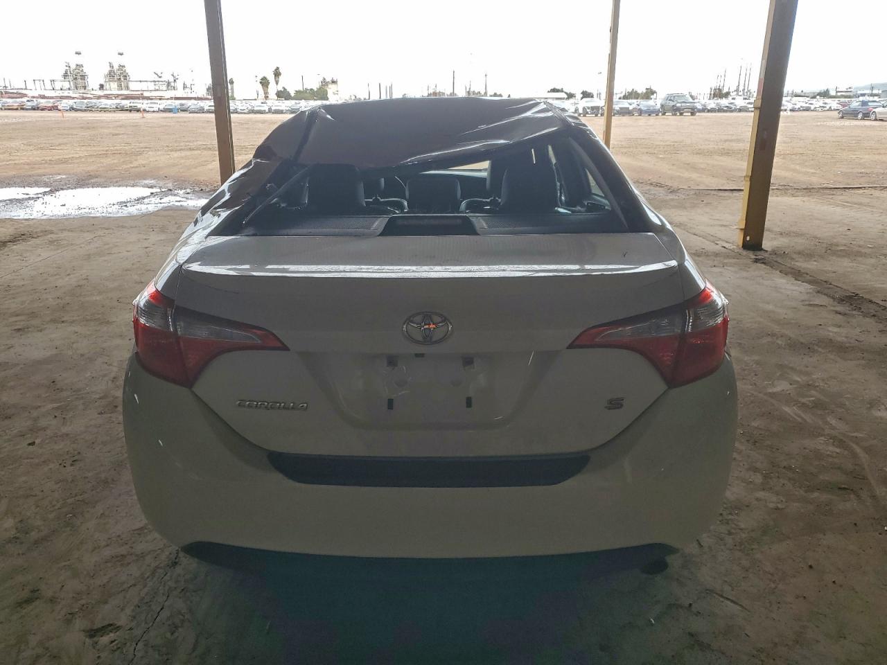 Toyota Corolla L Image 12