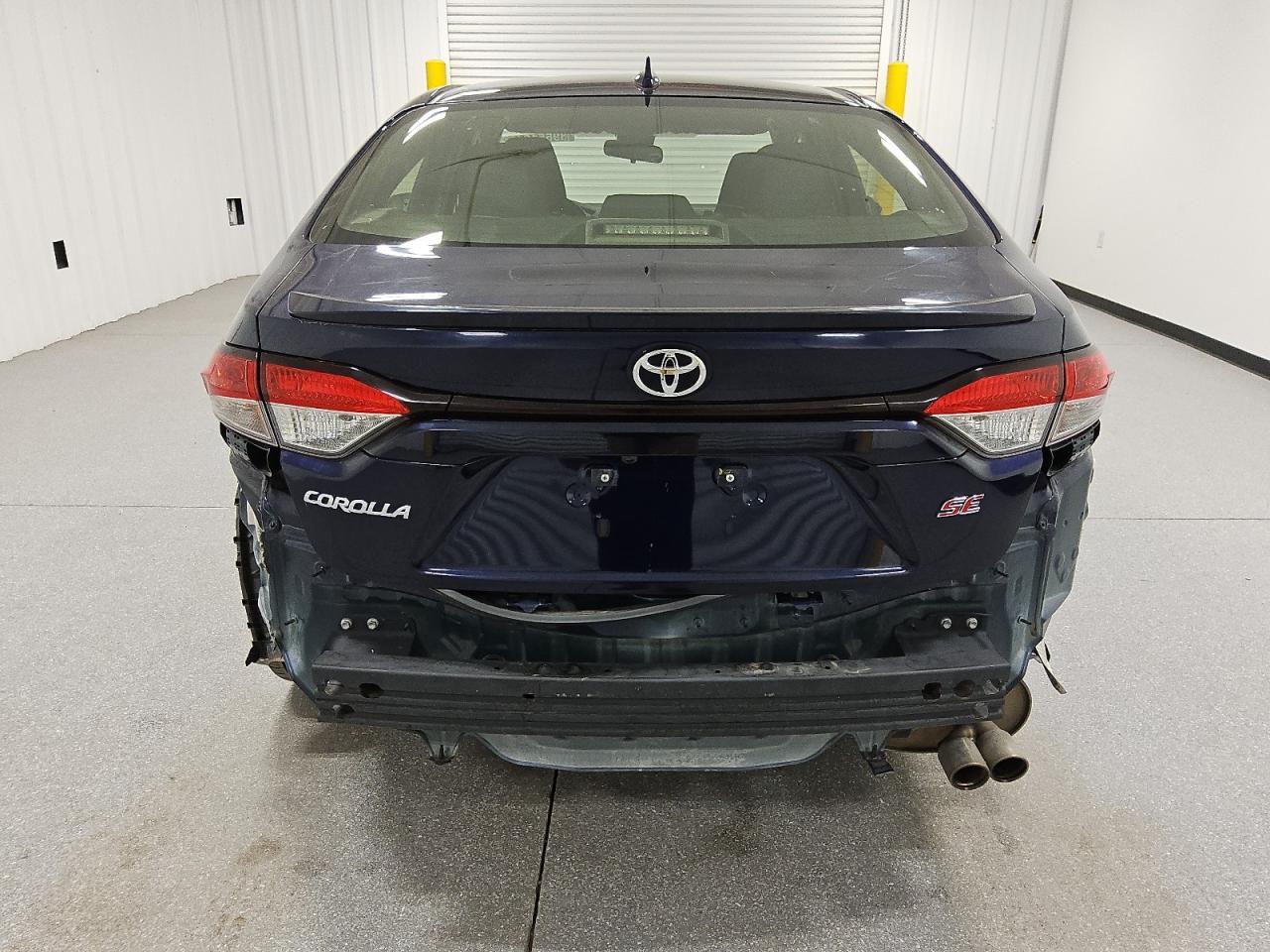 Toyota Corolla Se Image 4