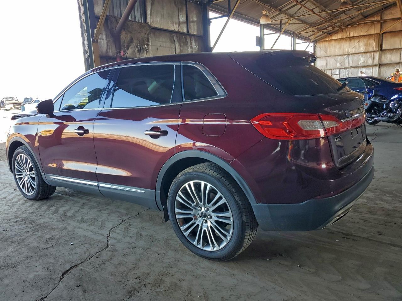 Lincoln MKX Reserve Image 3