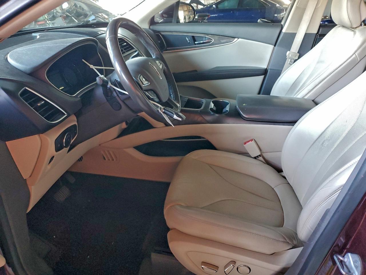 Lincoln MKX Reserve Image 4