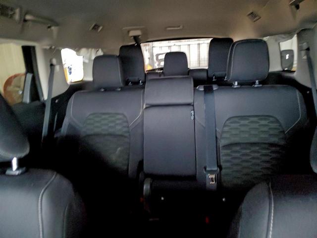 Nissan Pathfinder Sv Image 6