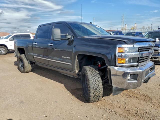 Chevrolet Silverado K2500 Heavy Duty Ltz Image 6