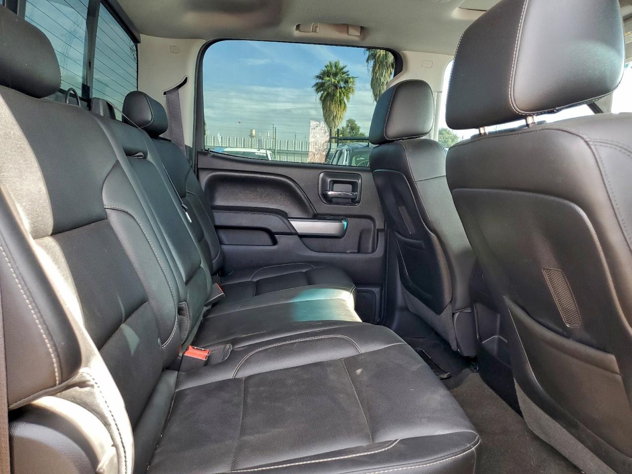 Chevrolet Silverado K2500 Heavy Duty Ltz Image 8