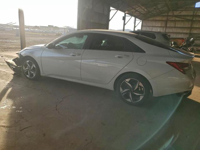 Hyundai ELANTRA Sel Image 2