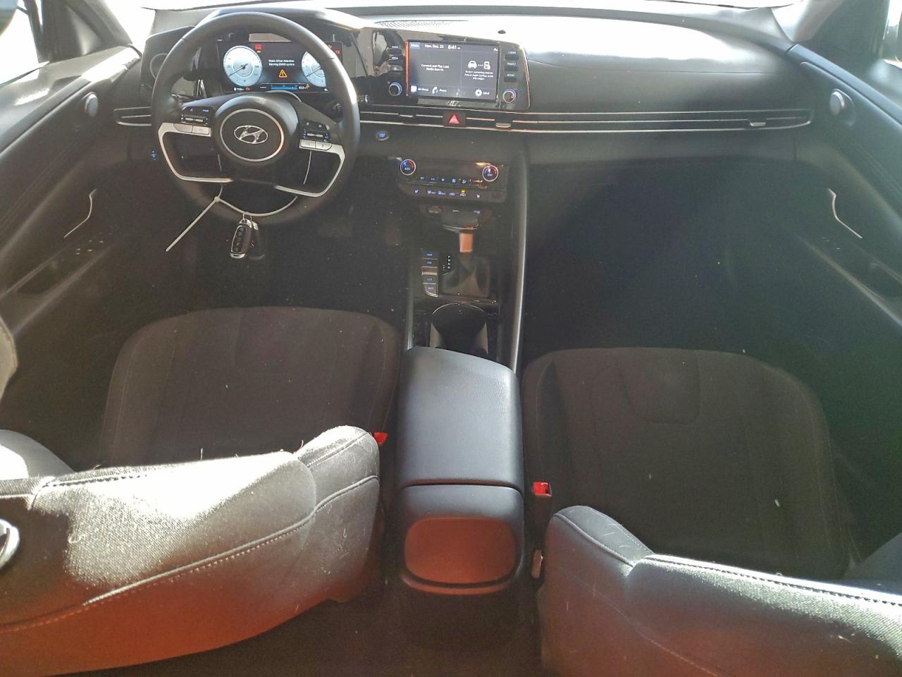 Hyundai ELANTRA Sel Image 11