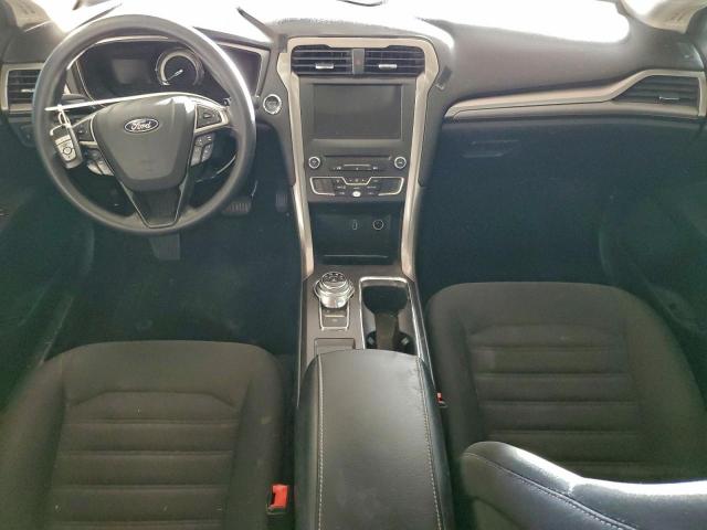 Ford Fusion Se Image 11