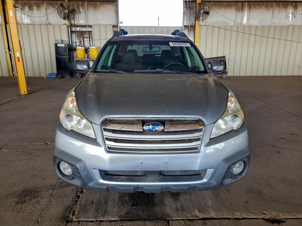 Subaru Outback 2.5i Premium Image 4