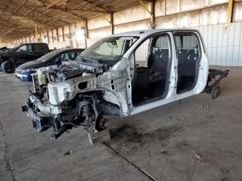  Salvage Nissan Titan