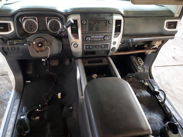 Nissan Titan Platinum Reserve Image 11