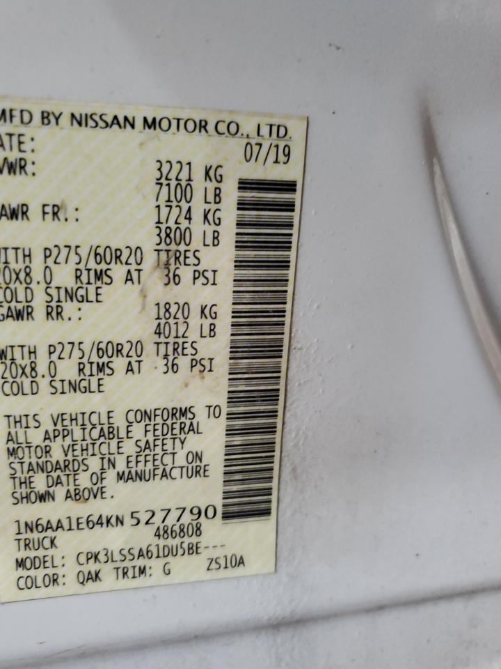 Nissan Titan Platinum Reserve Image 9