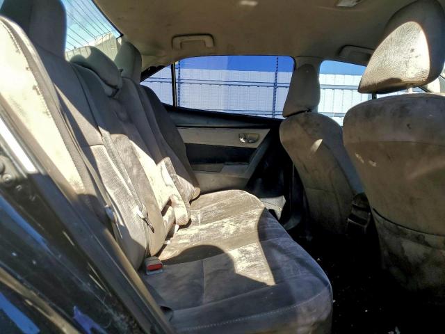 Toyota Corolla L Image 11