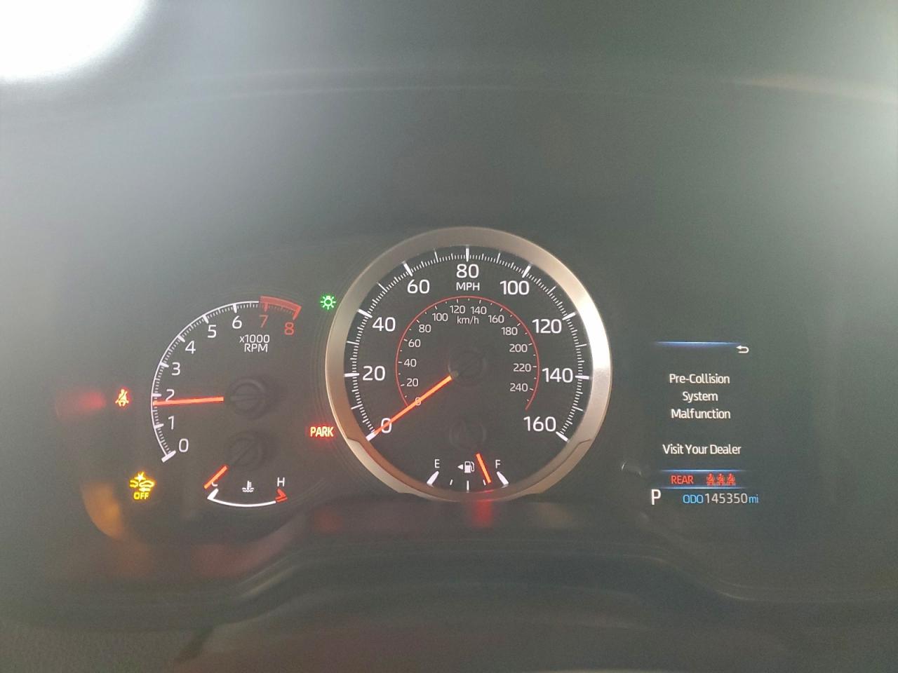 Toyota Corolla Se Image 13