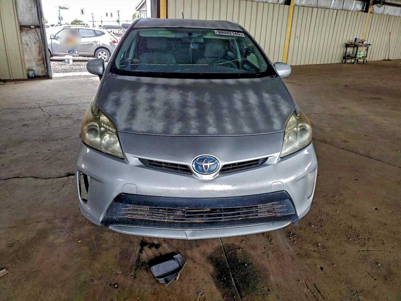 Toyota Prius Image 5