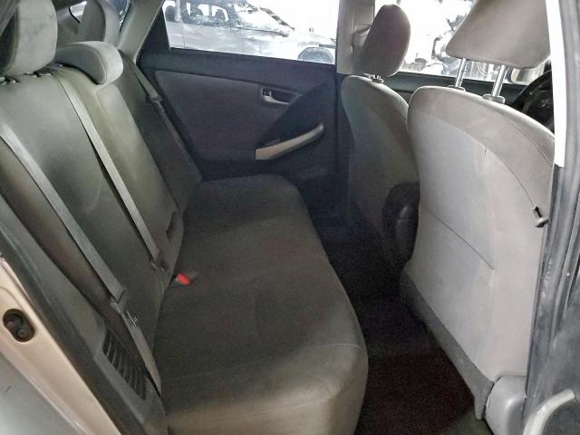 Toyota Prius Image 11