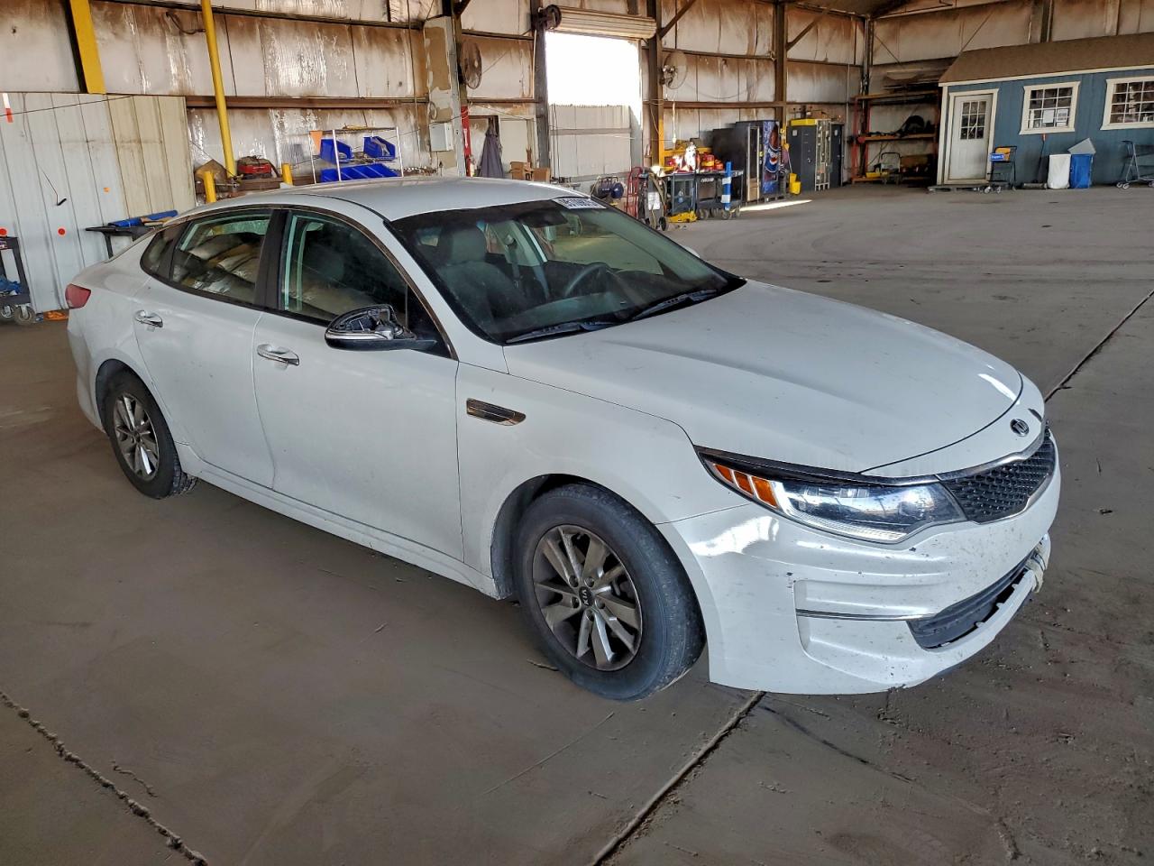 Kia Optima Lx Image 3