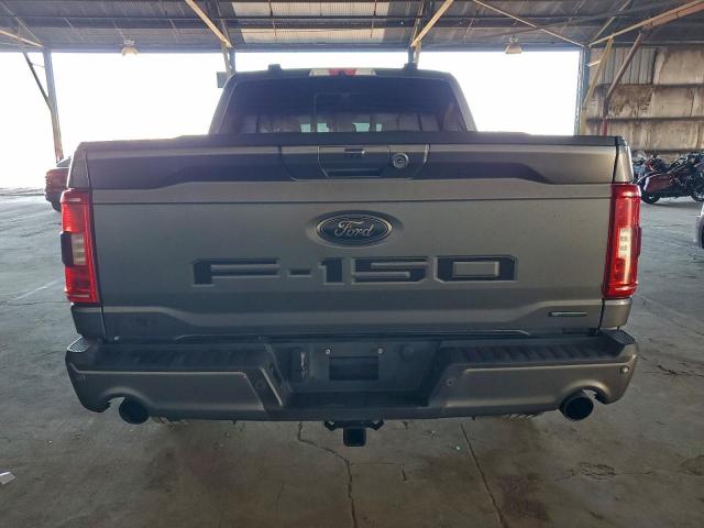 Ford F-150 Supercrew Image 6