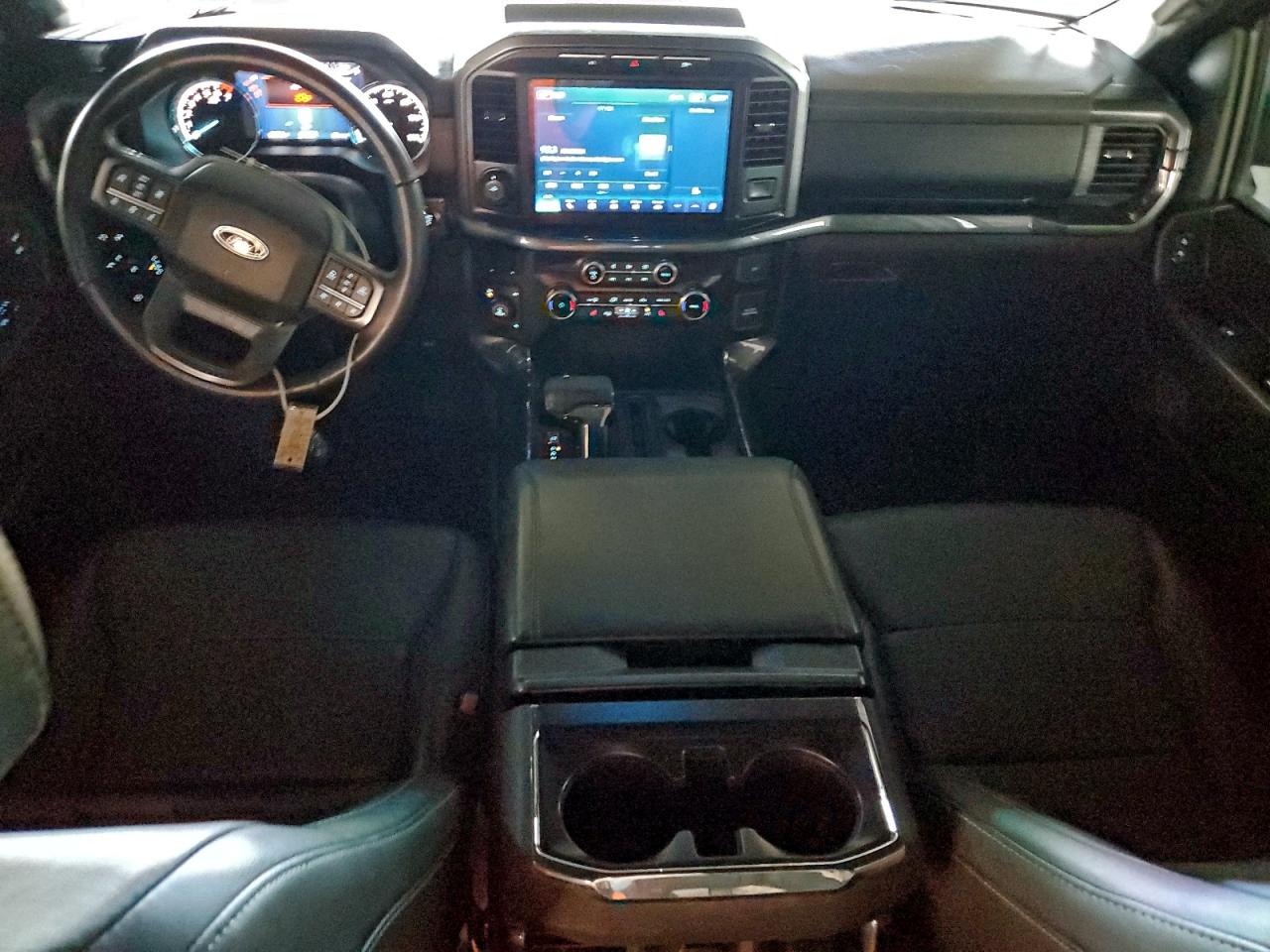 Ford F-150 Supercrew Image 11