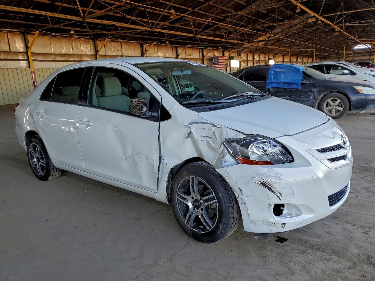 Toyota Yaris Image 3