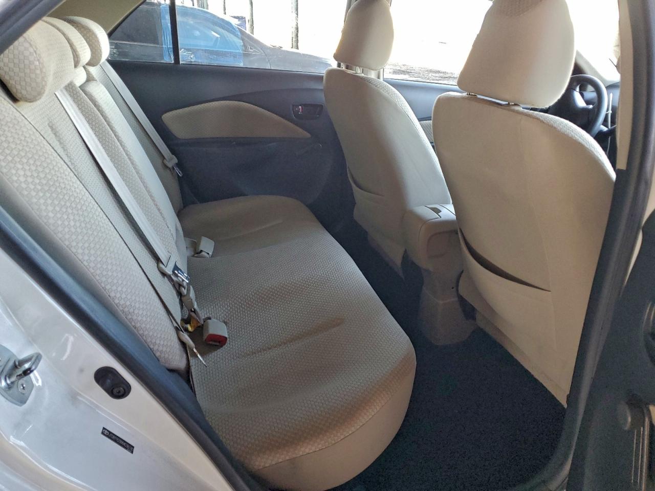 Toyota Yaris Image 5